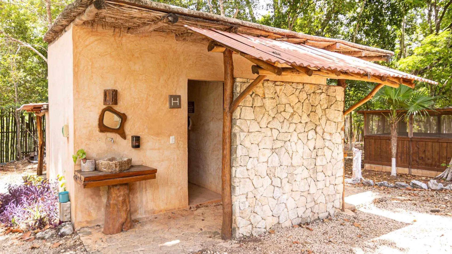 Glamping Solferino-Holbox Coast Hotel 3*, Solferino Mexico