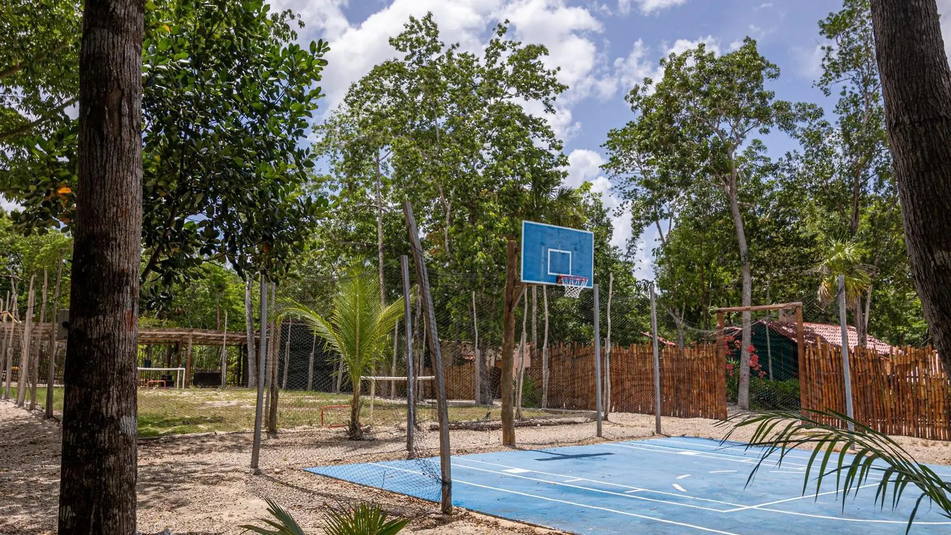 Glamping Solferino-Holbox Coast Hotel