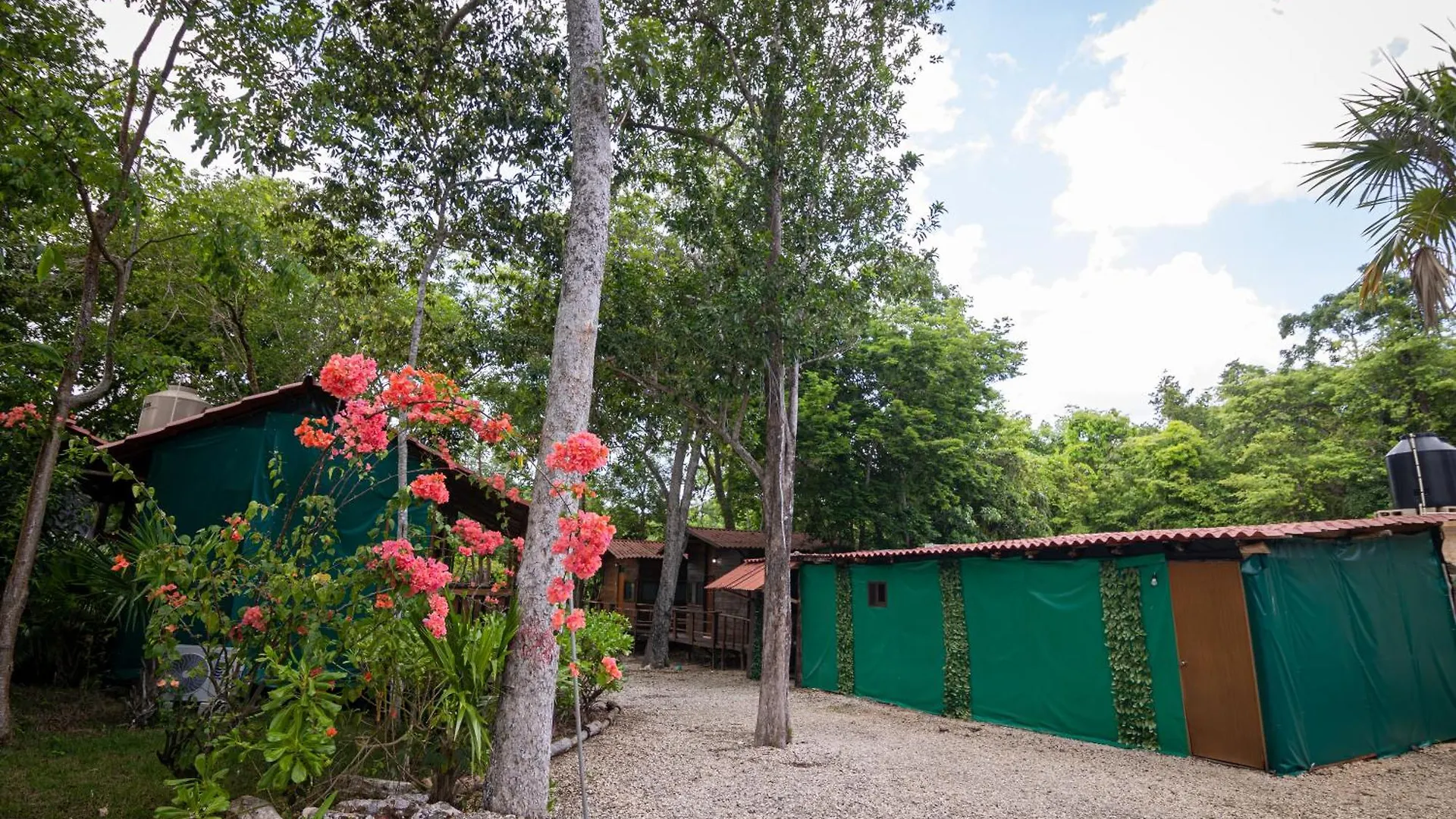 Glamping Solferino-Holbox Coast Hotel